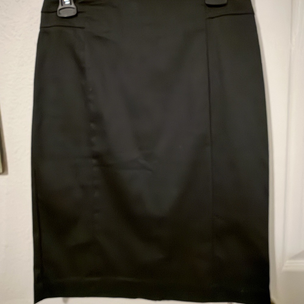 Worthington Classic Black Pencil Skirt